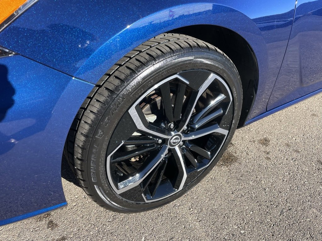 Used 2024 Nissan Altima 2.5 SR image 3