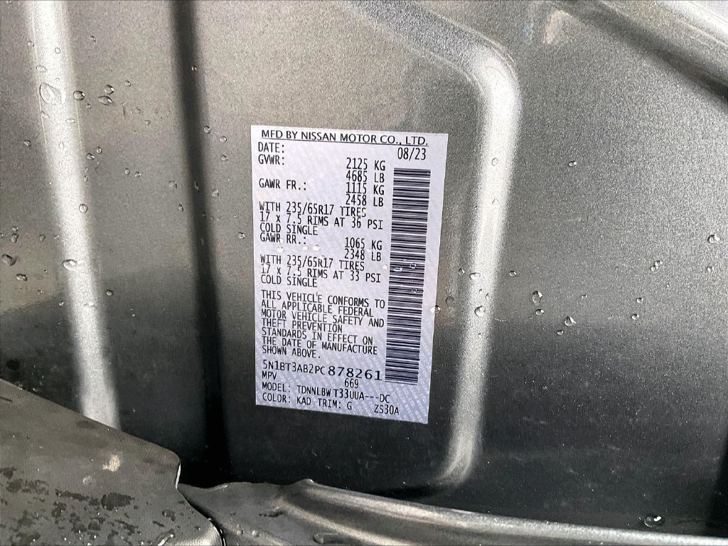 Used 2023 Nissan Rogue S AWD/4WD image 29