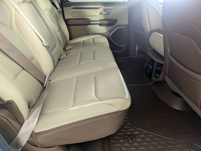 Used 2020 RAM 1500 Laramie AWD/4WD image 30