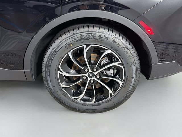 Certified 2024 Lincoln Nautilus Premier w/ Equipment Group 102A AWD/4WD image 38
