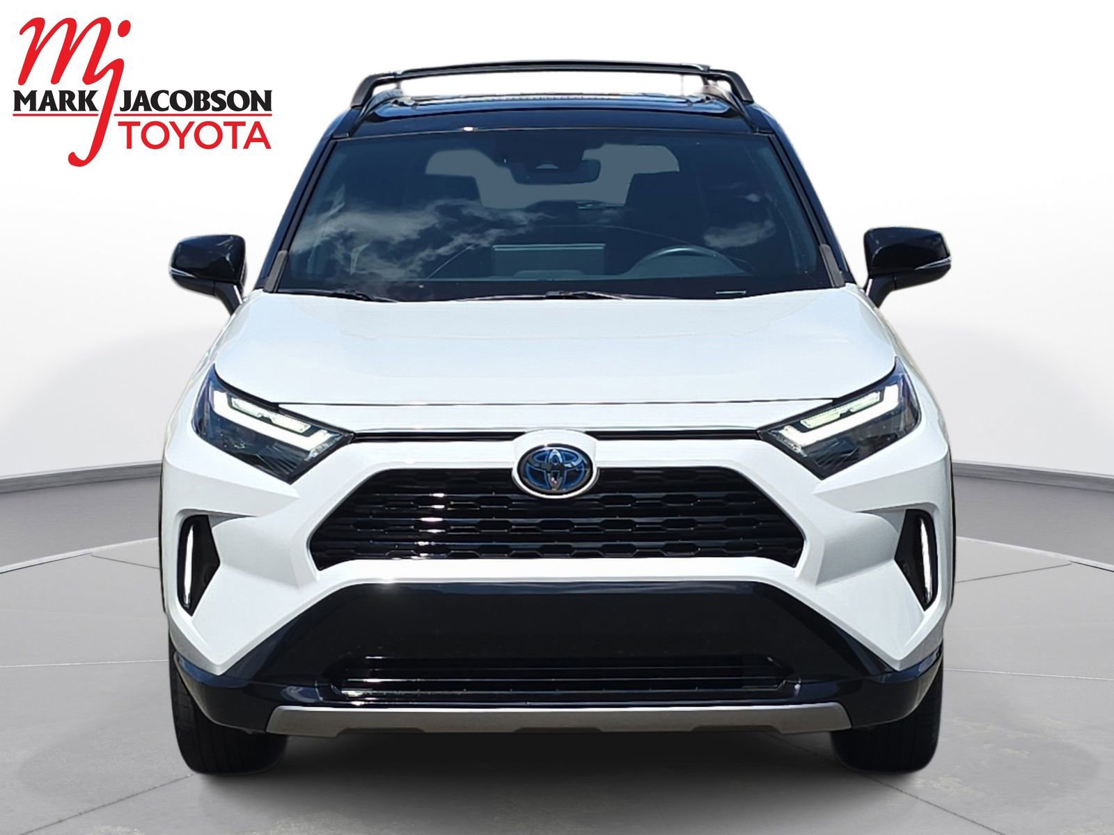 Used 2023 Toyota RAV4 XSE image 3