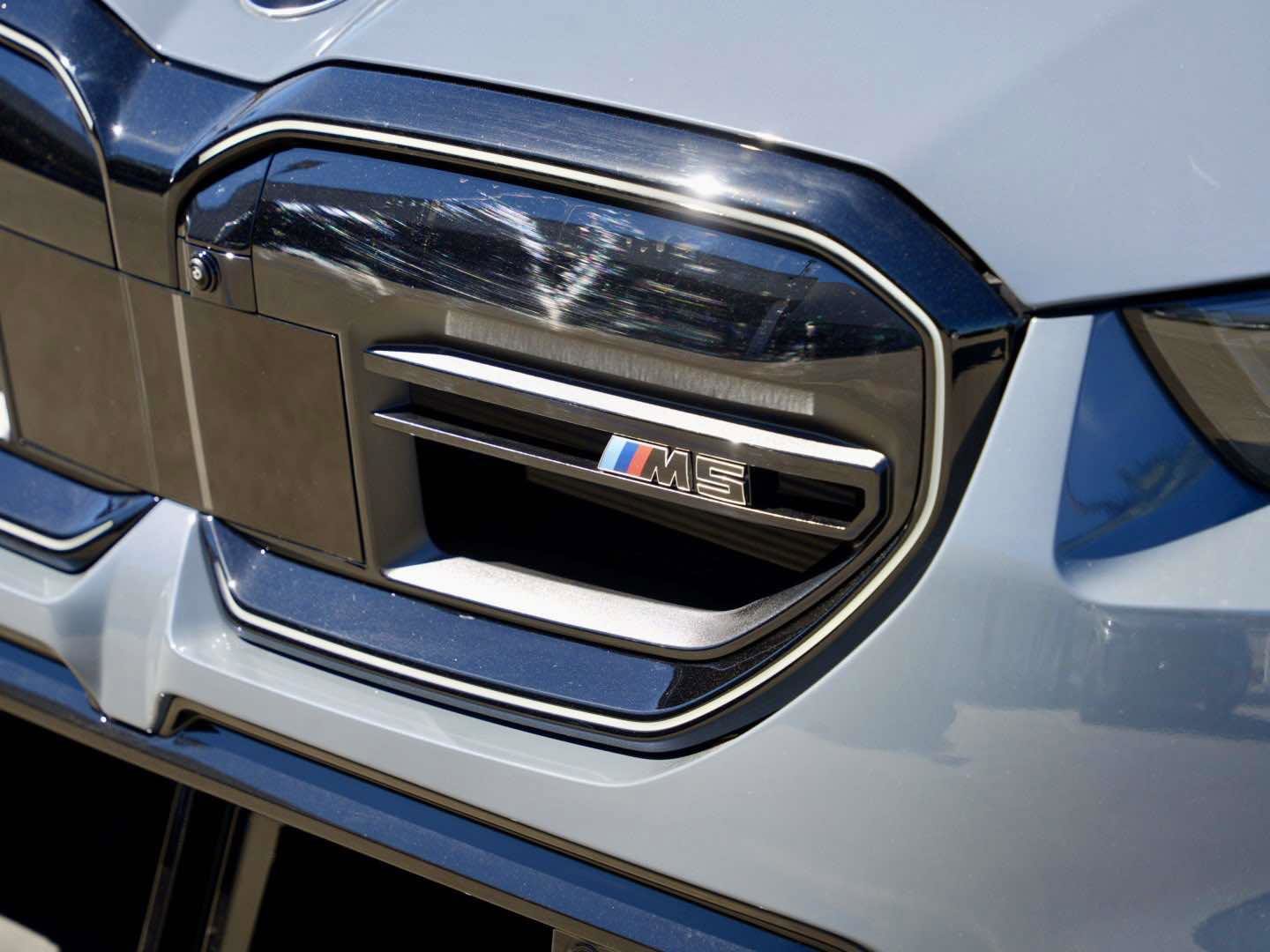 New 2026 BMW M5 Touring image 7