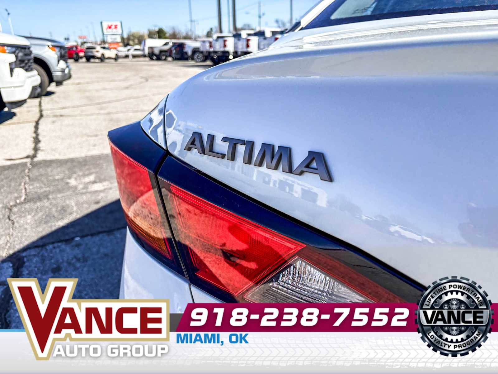 Used 2023 Nissan Altima 2.5 SV image 10