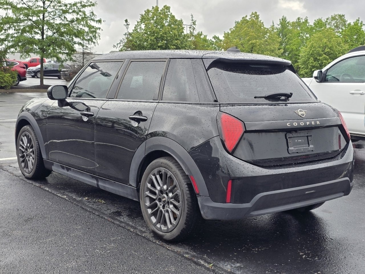 Used 2026 MINI Cooper 4-Door Hardtop FWD image 5