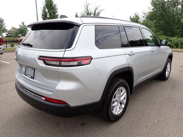 New 2025 Jeep Grand Cherokee L Laredo w/ Luxury Tech Group I image 7