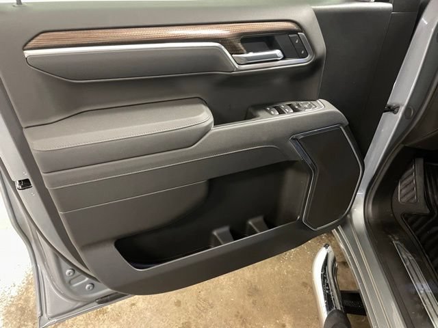 Used 2026 Chevrolet Silverado 1500 LT RWD image 27