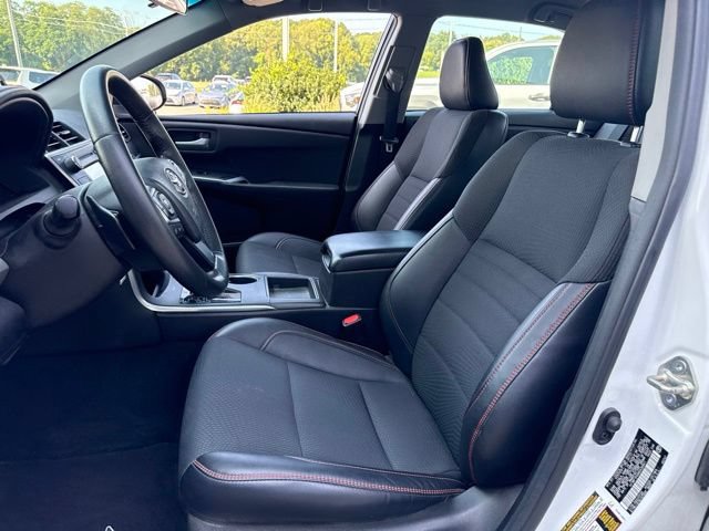 Used 2017 Toyota Camry SE FWD image 15