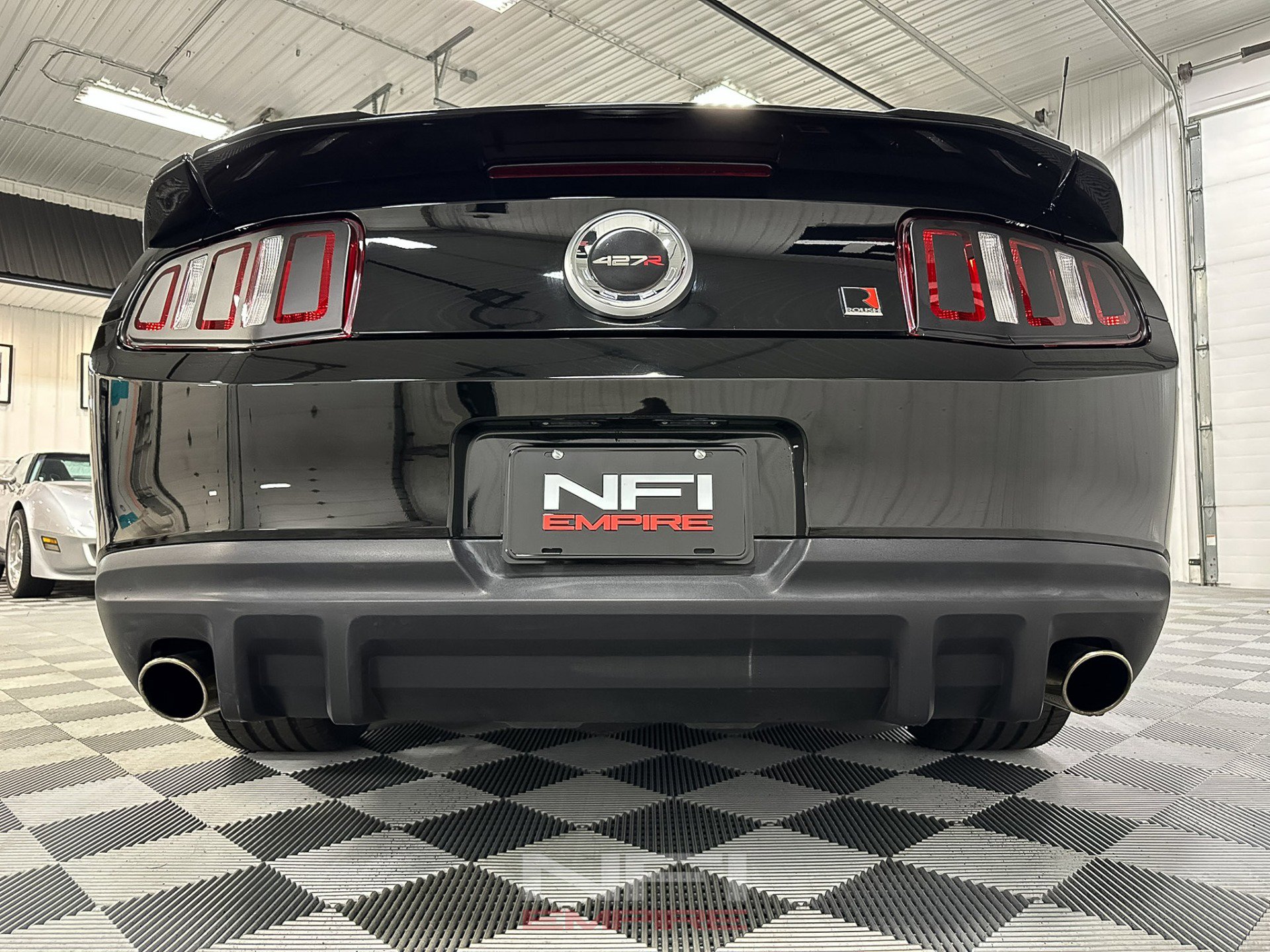 Used 2010 Ford Mustang GT image 28