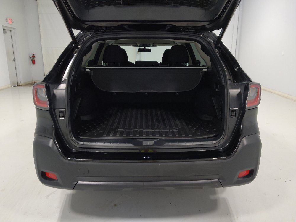 Used 2023 Subaru Outback Premium AWD/4WD image 29