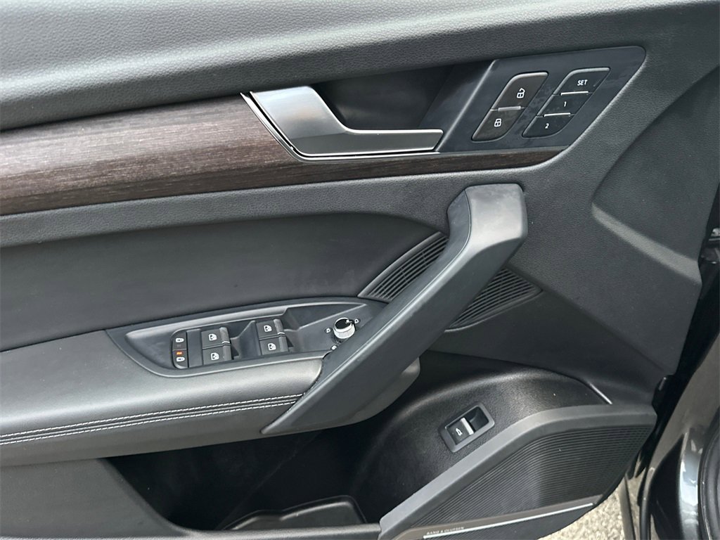 Used 2024 Audi Q5 2.0T Premium Plus image 20