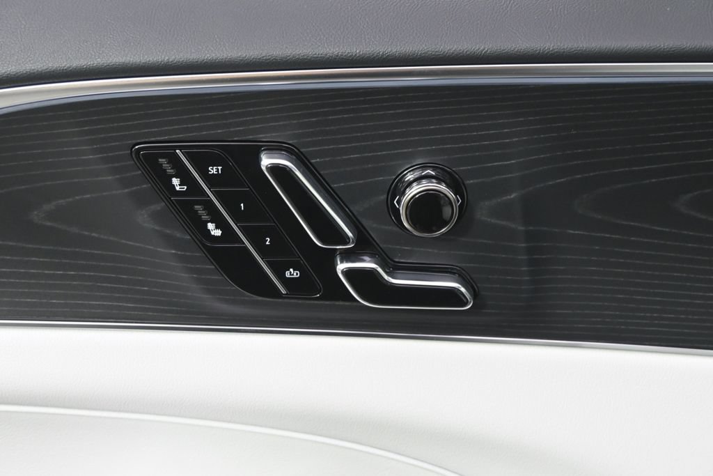 New 2026 Cadillac Lyriq Luxury w/ LPO, Floor Liner Package AWD/4WD image 14