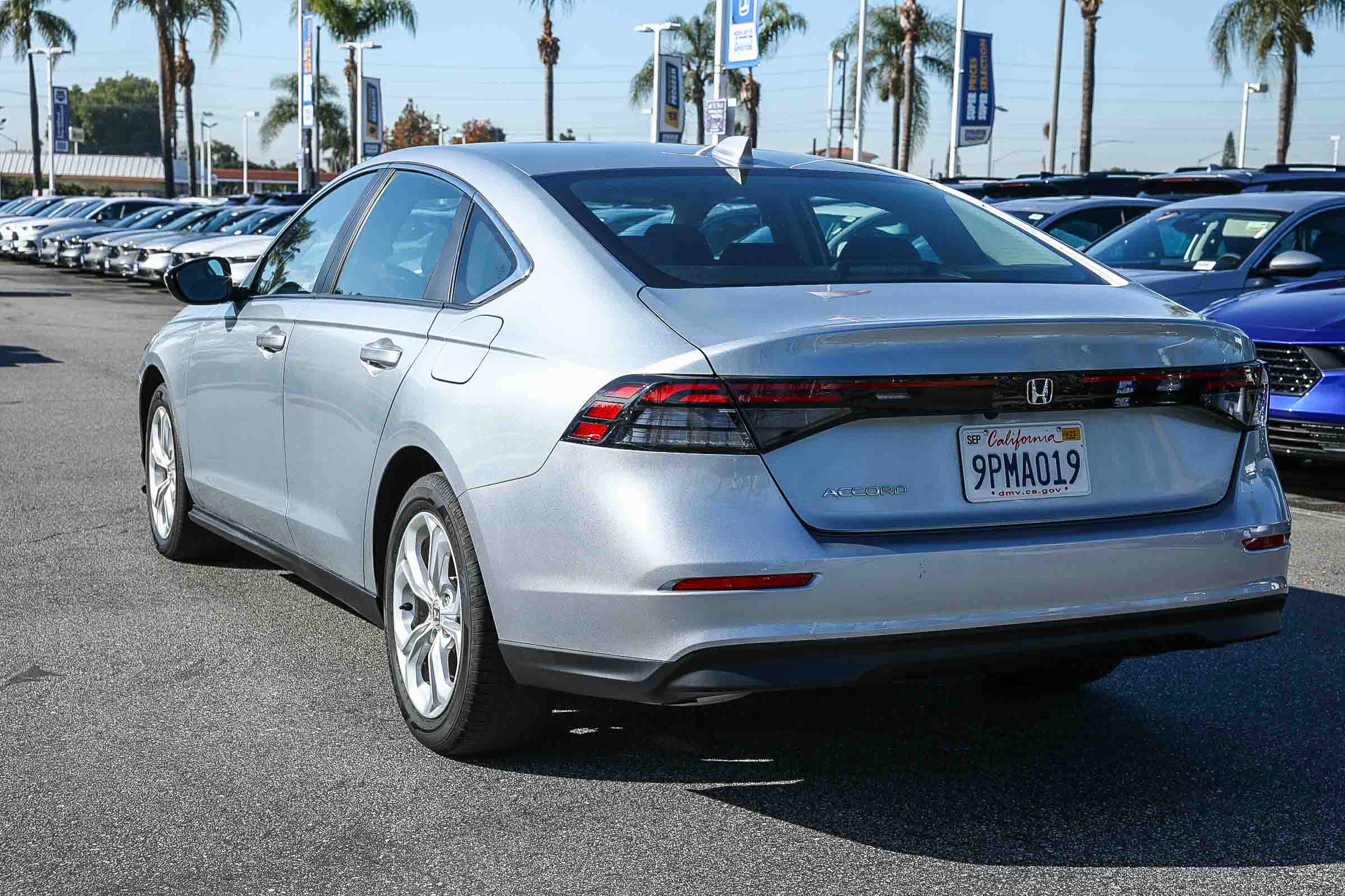 Used 2024 Honda Accord LX image 8