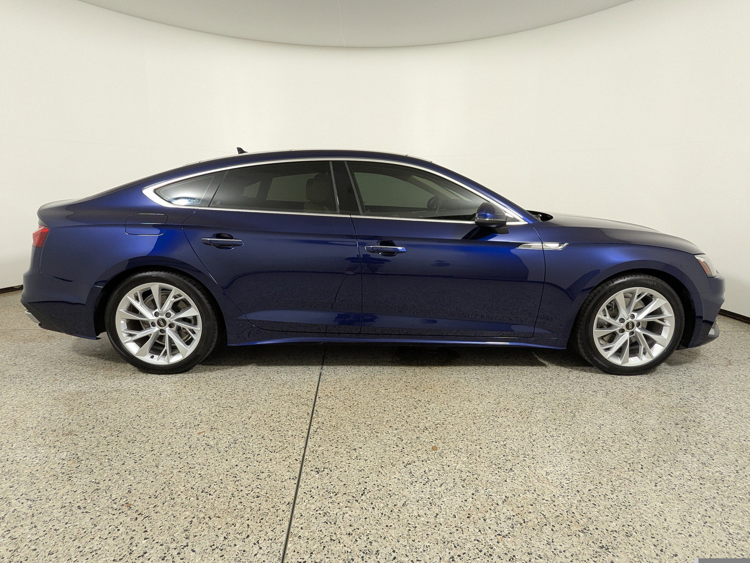 Certified 2022 Audi A5 2.0T Premium AWD/4WD image 8