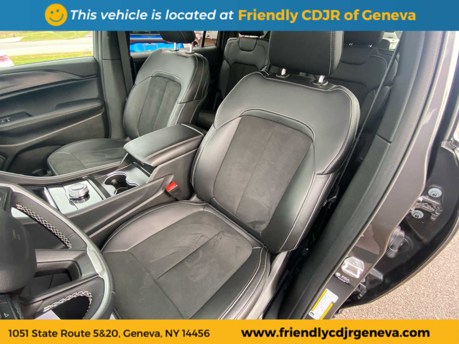 Used 2025 Jeep Grand Cherokee L Altitude image 9