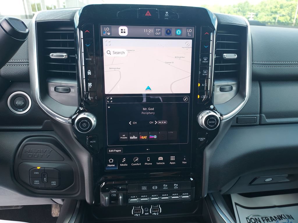 New 2026 RAM 2500 Laramie AWD/4WD image 18