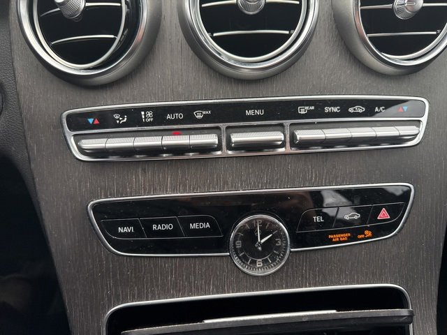 Used 2020 Mercedes-Benz C 300 4MATIC Sedan image 23