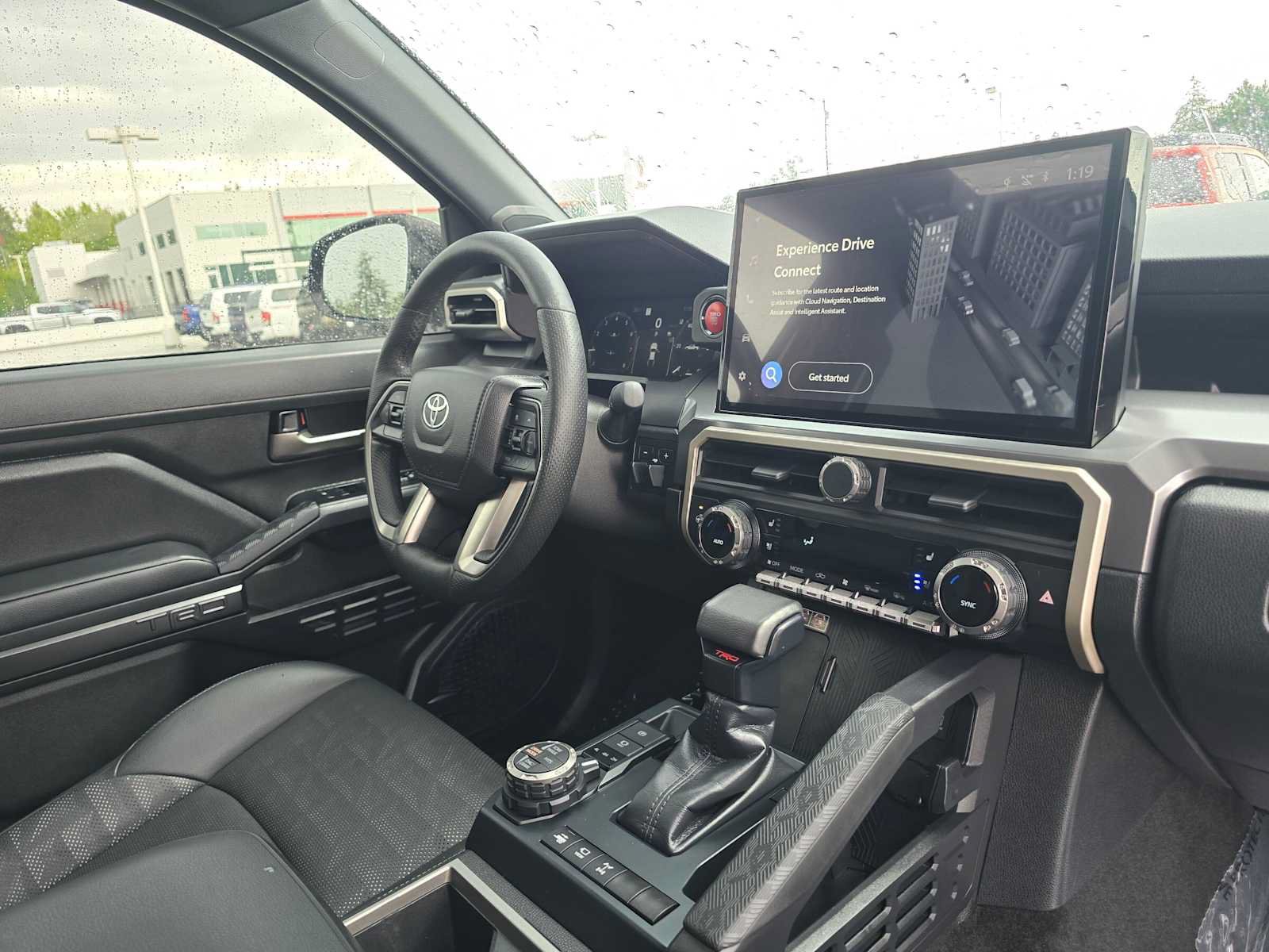 Used 2024 Toyota Tacoma TRD Off-Road w/ TRD Off Road Premium Package AWD/4WD image 11