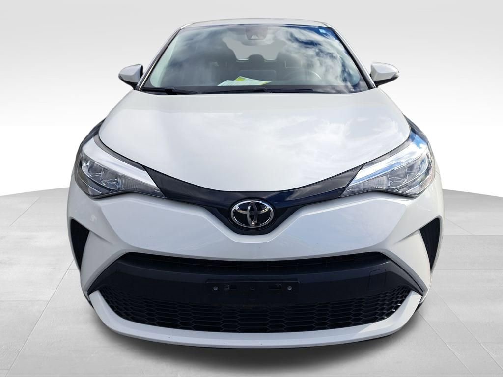 Used 2020 Toyota C-HR LE image 9