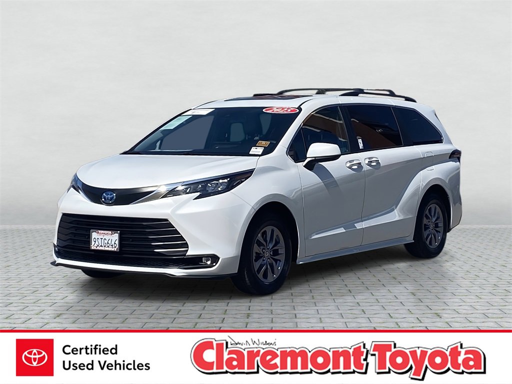 Certified 2025 Toyota Sienna XLE