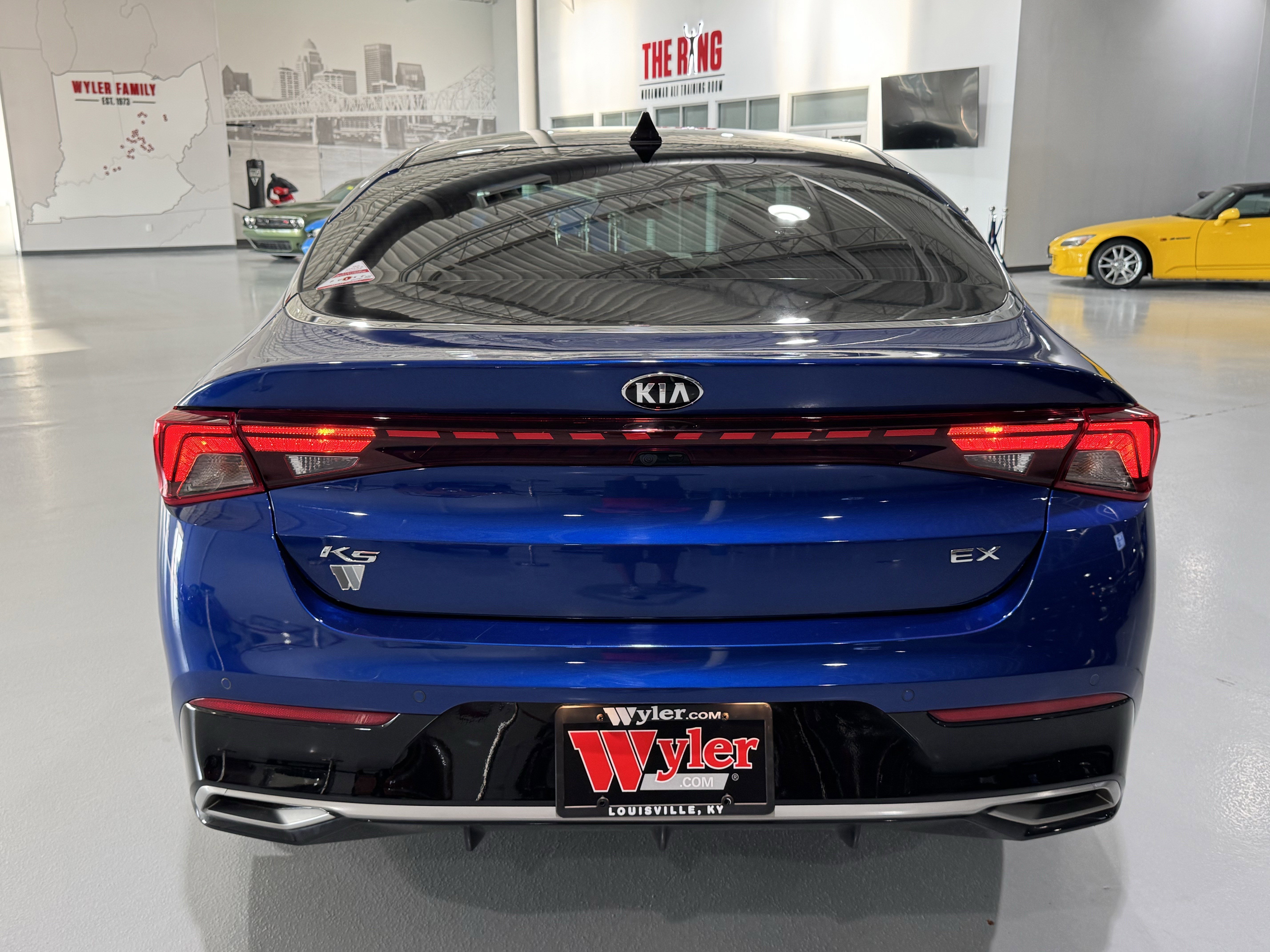 Used 2021 Kia K5 EX image 18