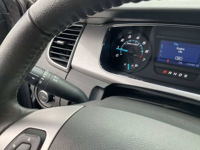 Used 2018 Ford Taurus SEL image 21