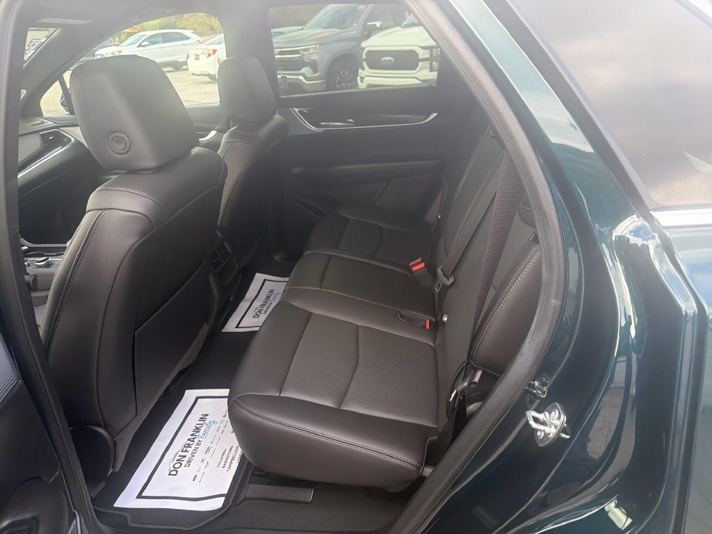 Used 2025 Cadillac XT5 Premium Luxury AWD/4WD image 16