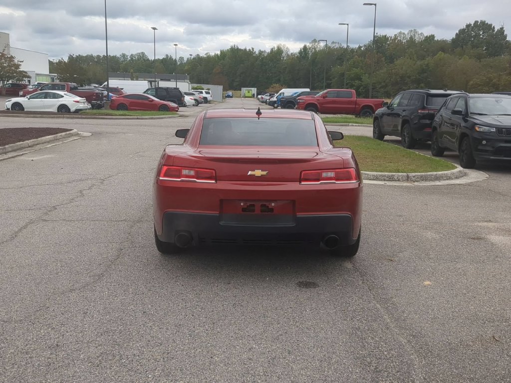 Used 2014 Chevrolet Camaro LS RWD image 4