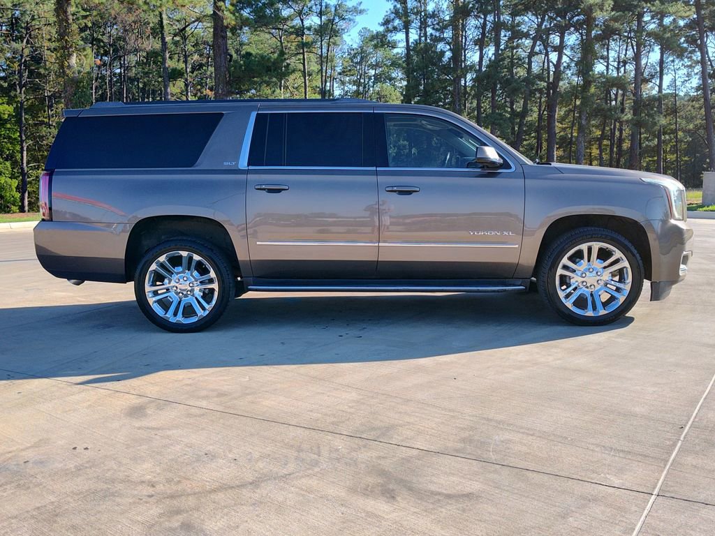 Used 2016 GMC Yukon XL SLT w/ Premium Edition image 11
