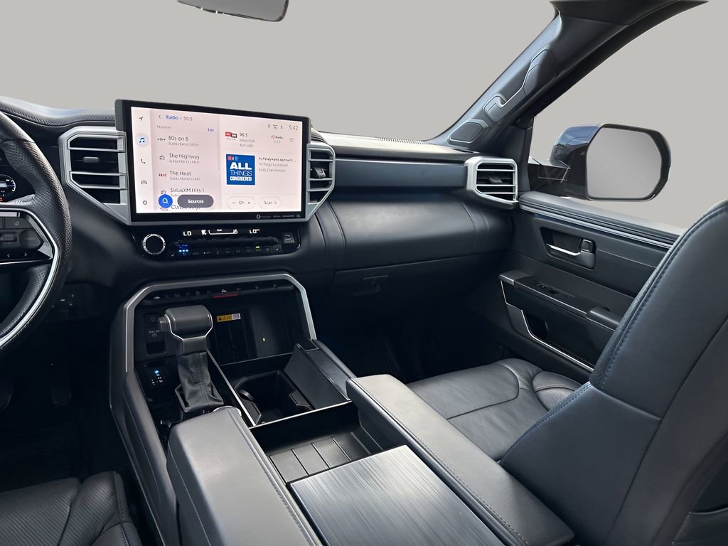 Used 2024 Toyota Sequoia Platinum image 24