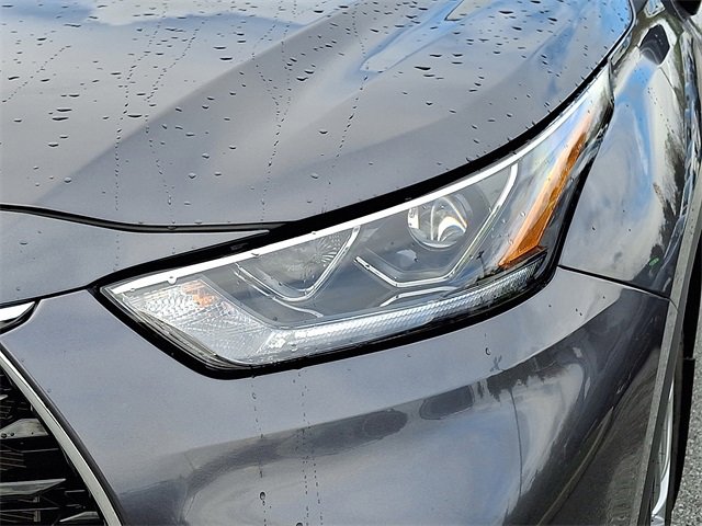 Used 2023 Toyota Highlander Platinum image 9