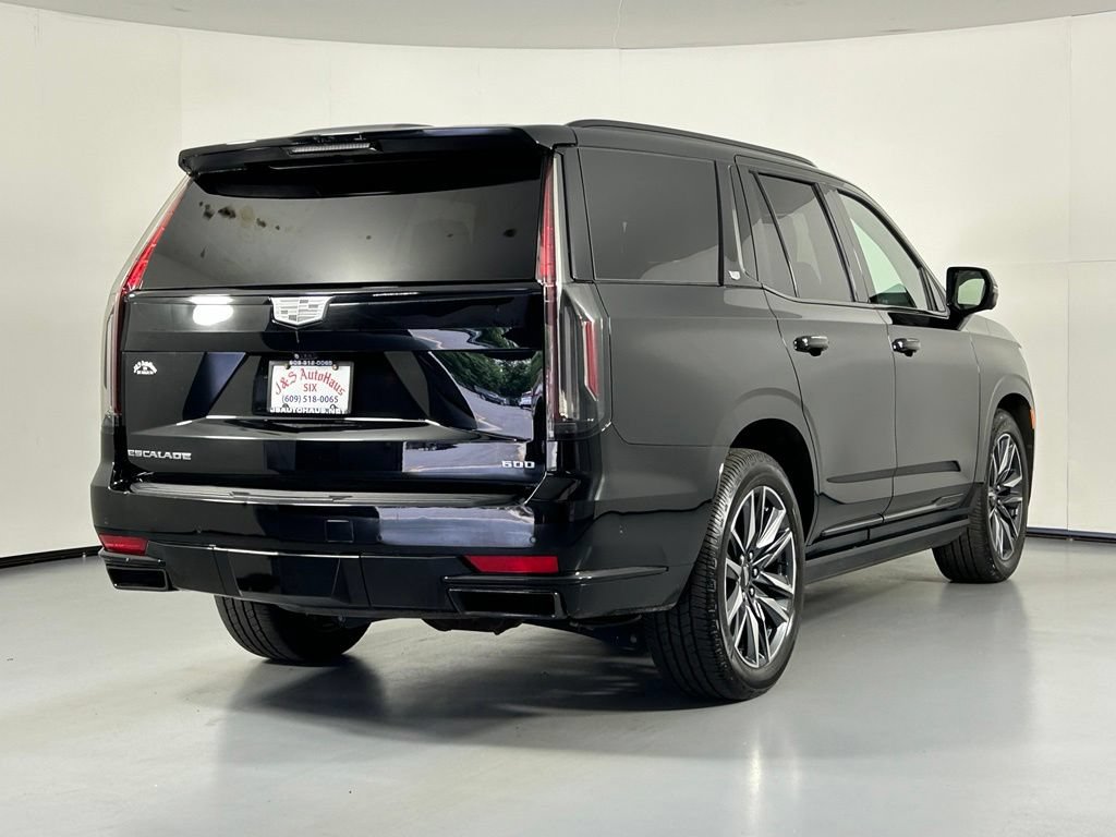 Used 2021 Cadillac Escalade Sport w/ Driver Assist Tech Package AWD/4WD image 5