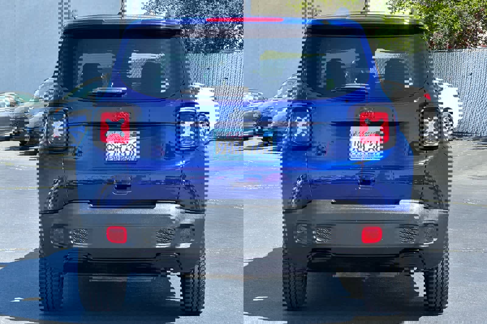 Used 2020 Jeep Renegade Altitude image 8