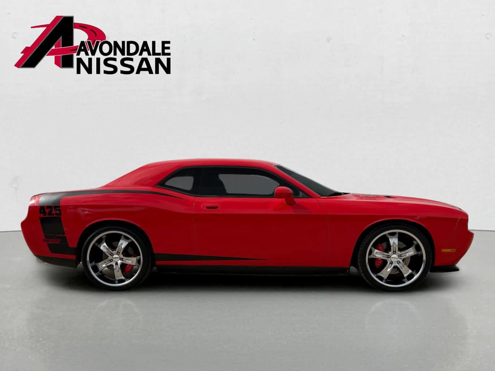Used 2009 Dodge Challenger SRT8 w/ SRT Option Group II RWD image 6