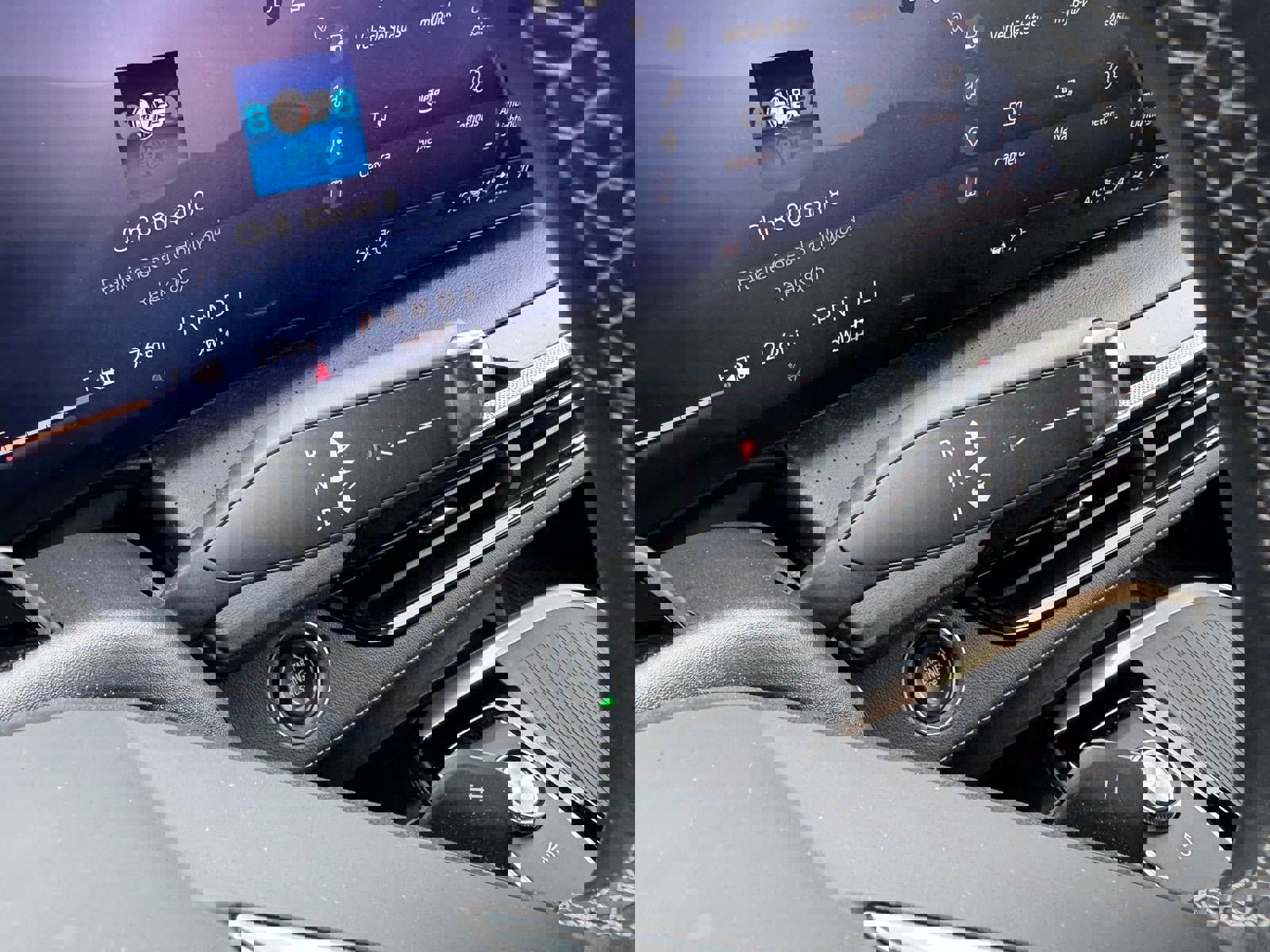 Used 2025 Buick Enclave Avenir w/ Super Cruise Package image 14