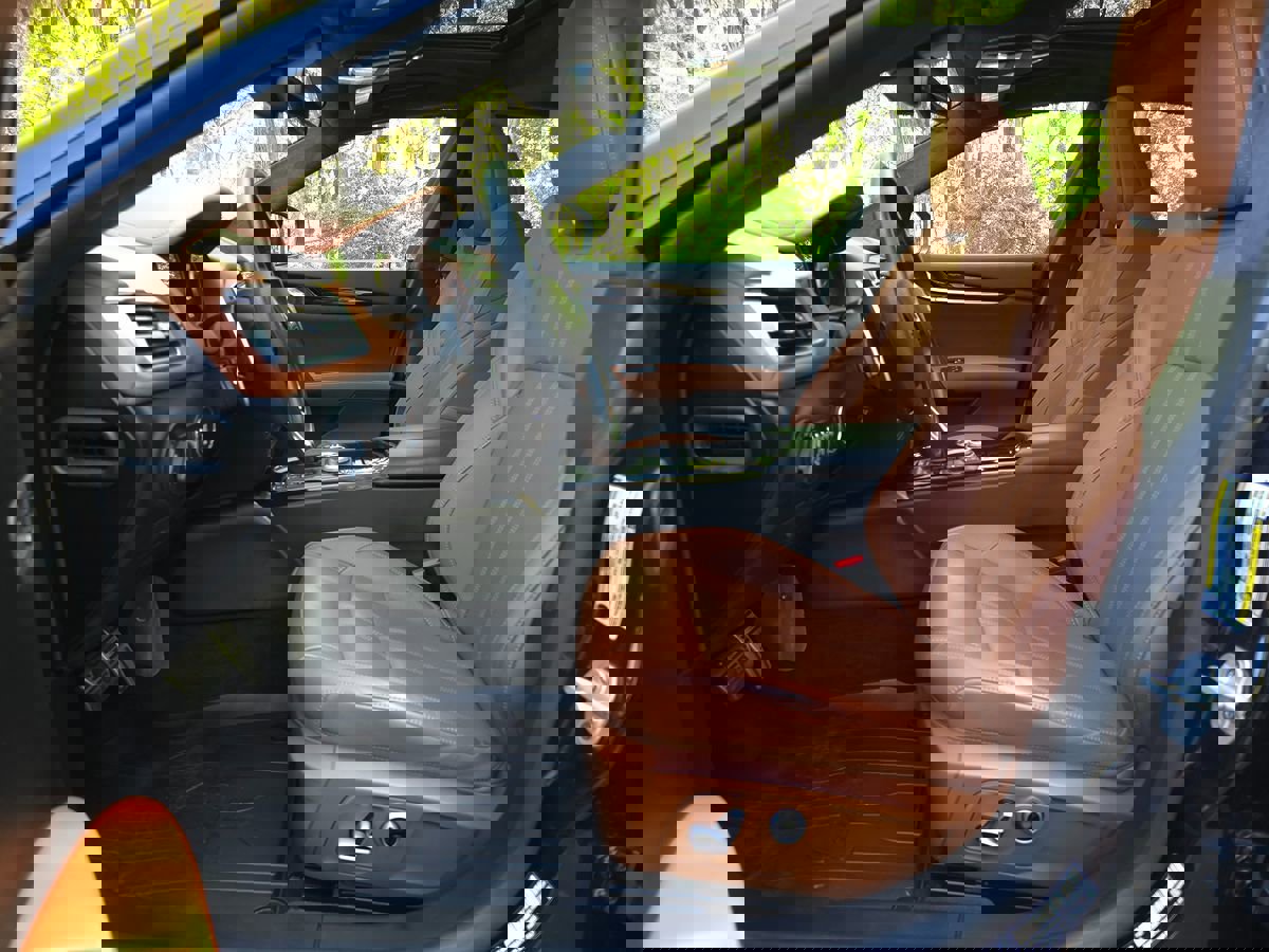 Used 2022 Maserati Ghibli GT image 11