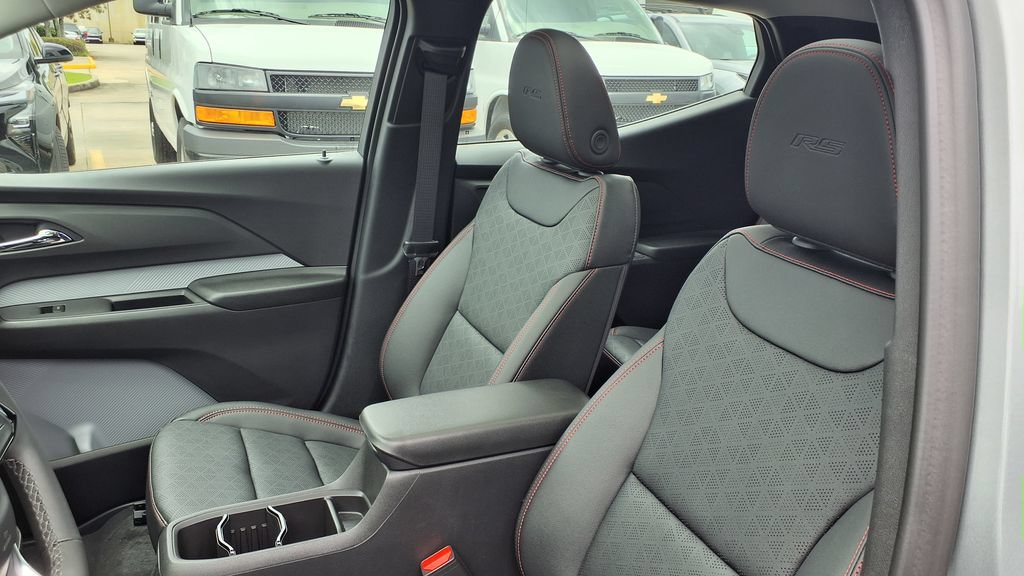 New 2027 Chevrolet Bolt RS w/ Technology Package FWD image 35