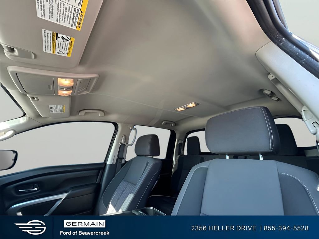 Used 2023 Nissan Titan SV w/ SV Convenience Package RWD image 16