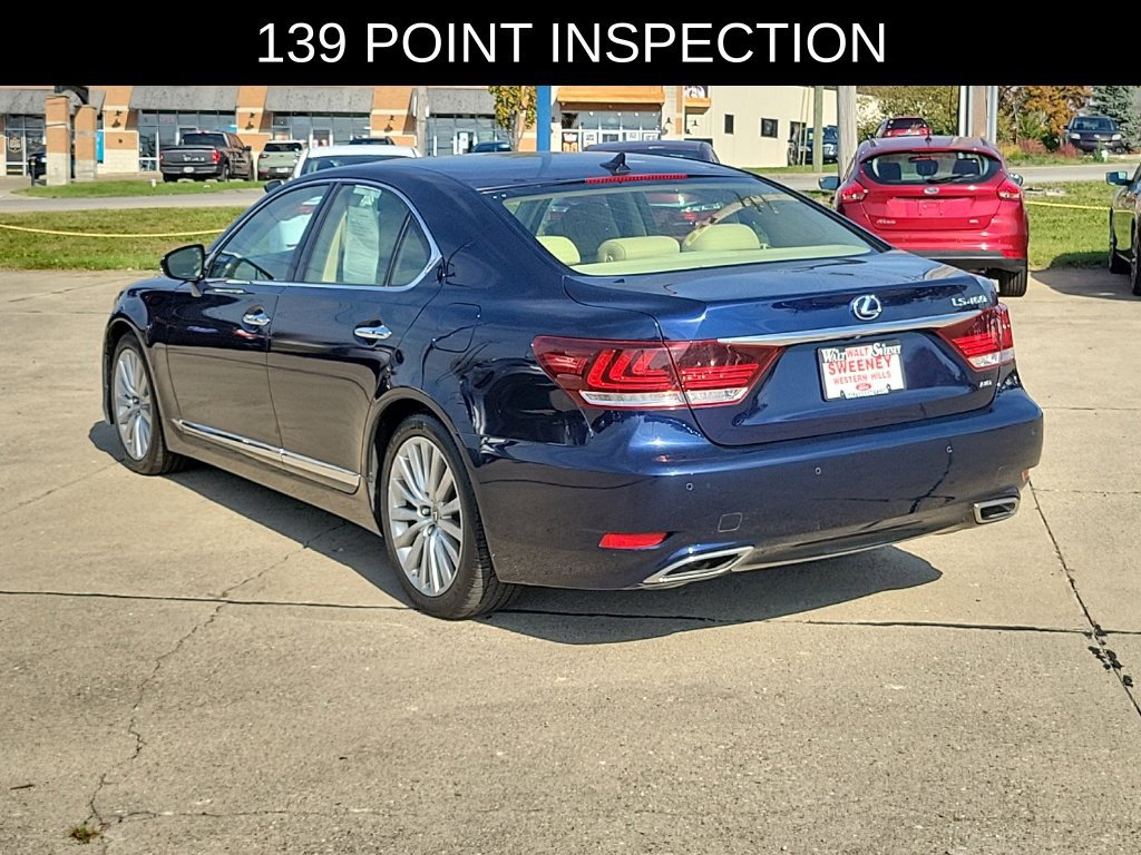Used 2013 Lexus LS 460 AWD w/ Comfort Pkg image 3