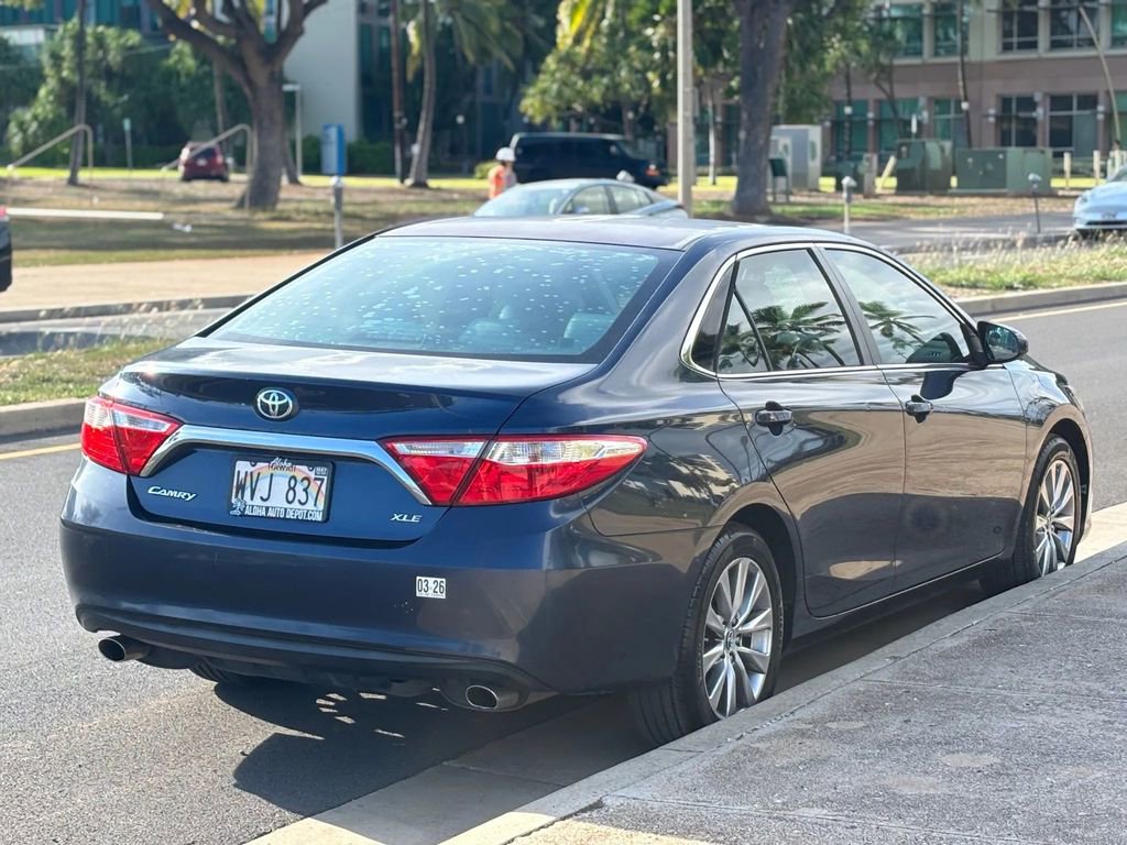 Used 2015 Toyota Camry XLE FWD image 5