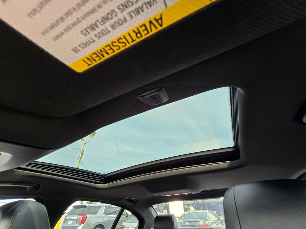 Used 2015 BMW 528i Sedan image 32