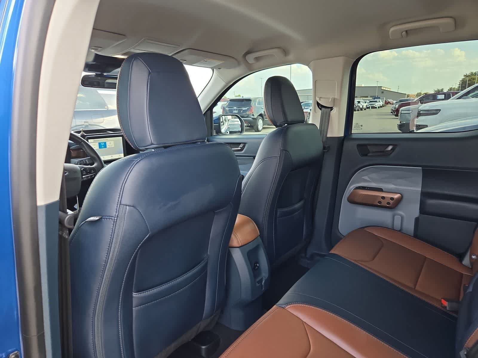 Used 2023 Ford Maverick Lariat FWD image 16