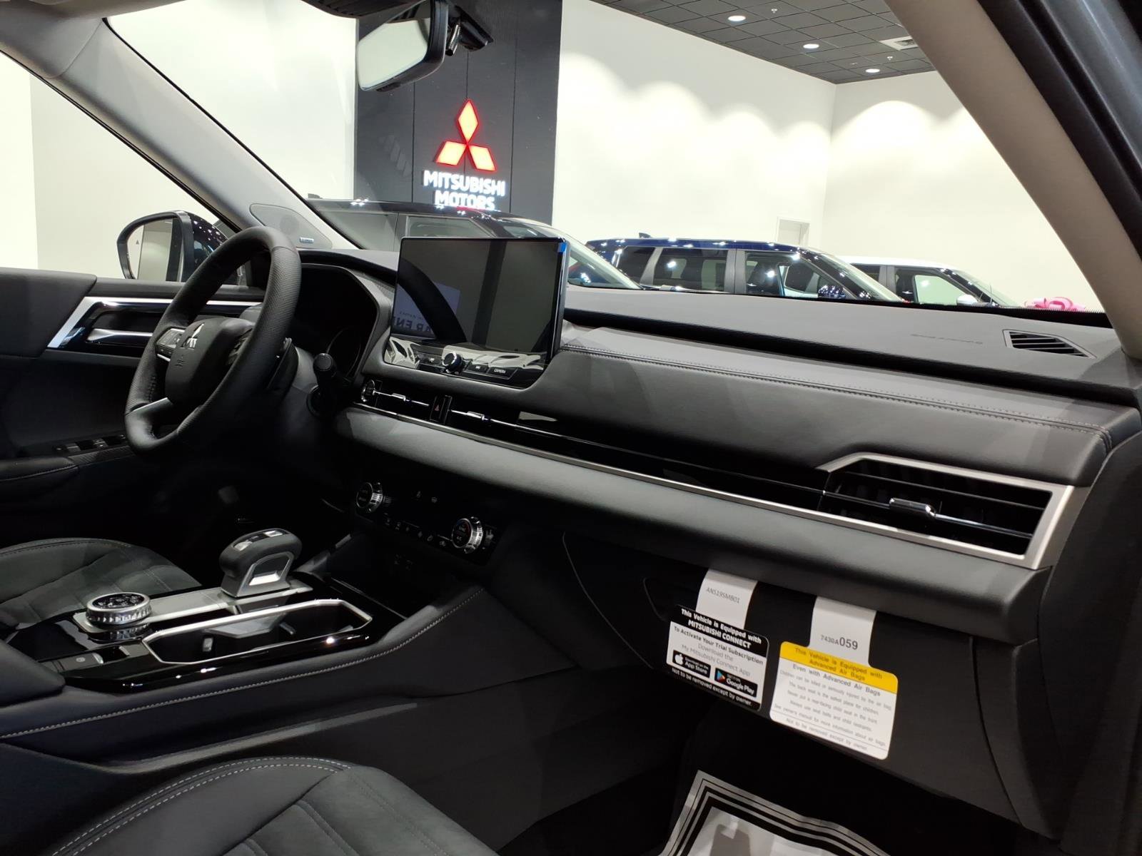 New 2026 Mitsubishi Outlander Trail Edition image 17