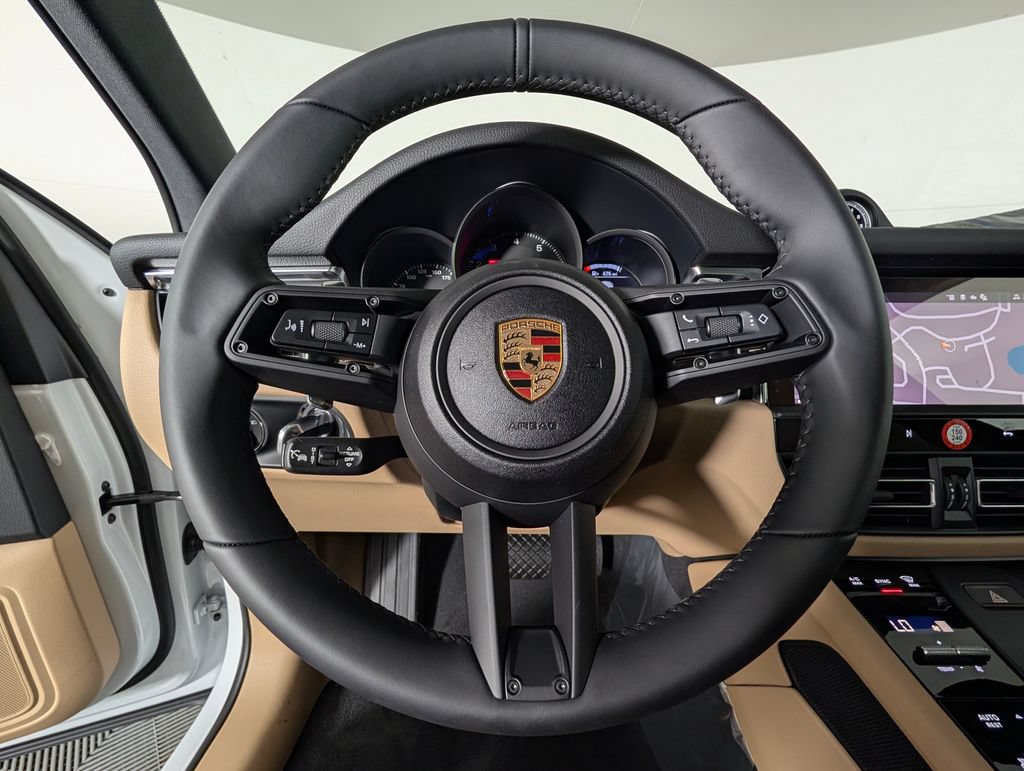 New 2026 Porsche Macan AWD/4WD image 37