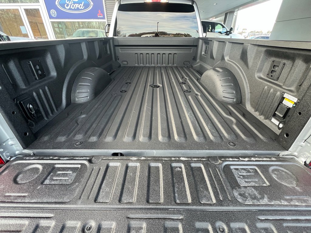 Used 2024 Ford F450 XLT image 29