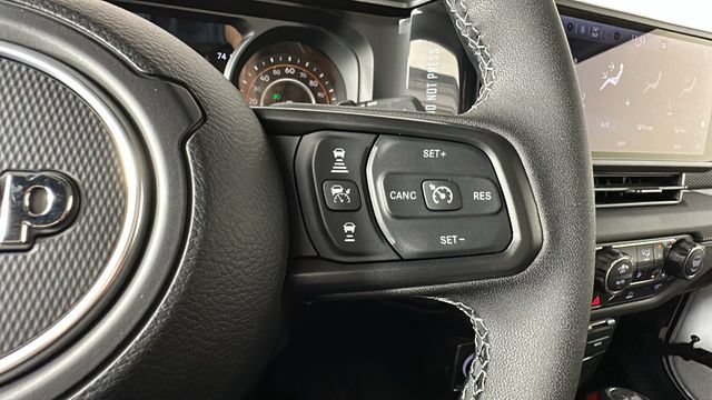New 2026 Jeep Wrangler Unlimited Rubicon AWD/4WD image 24