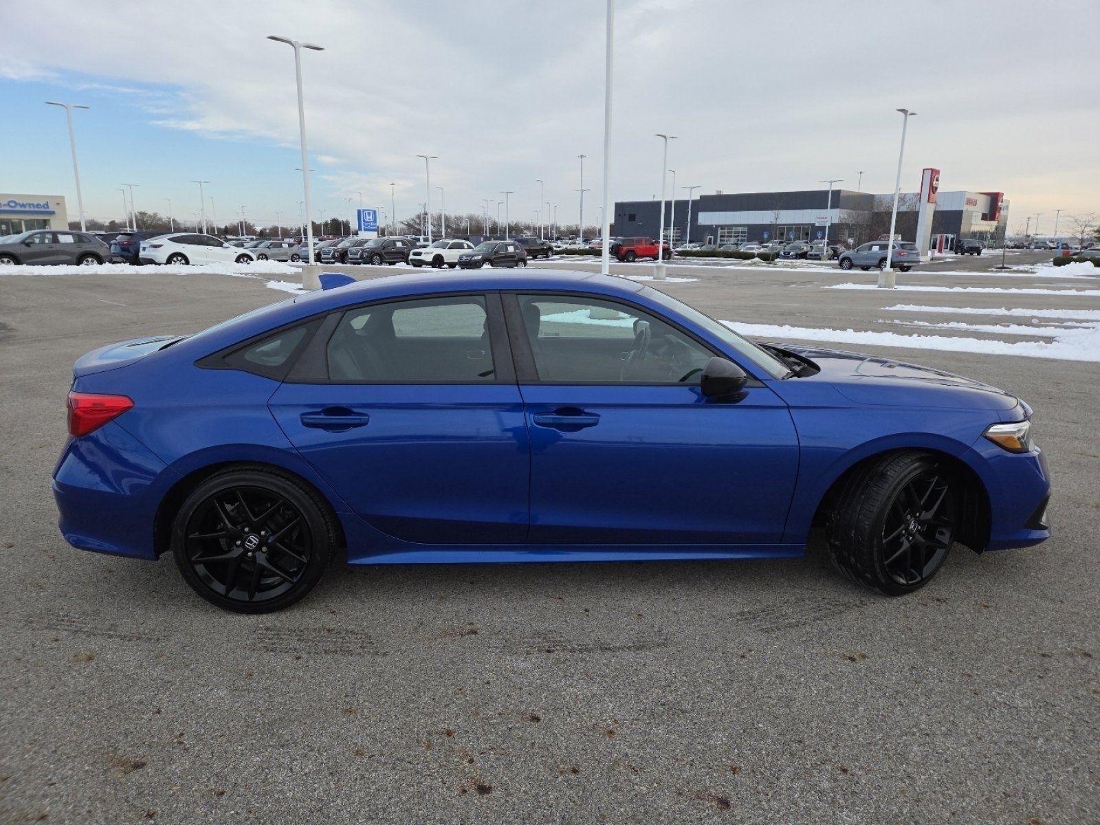 Used 2023 Honda Civic Sport image 15