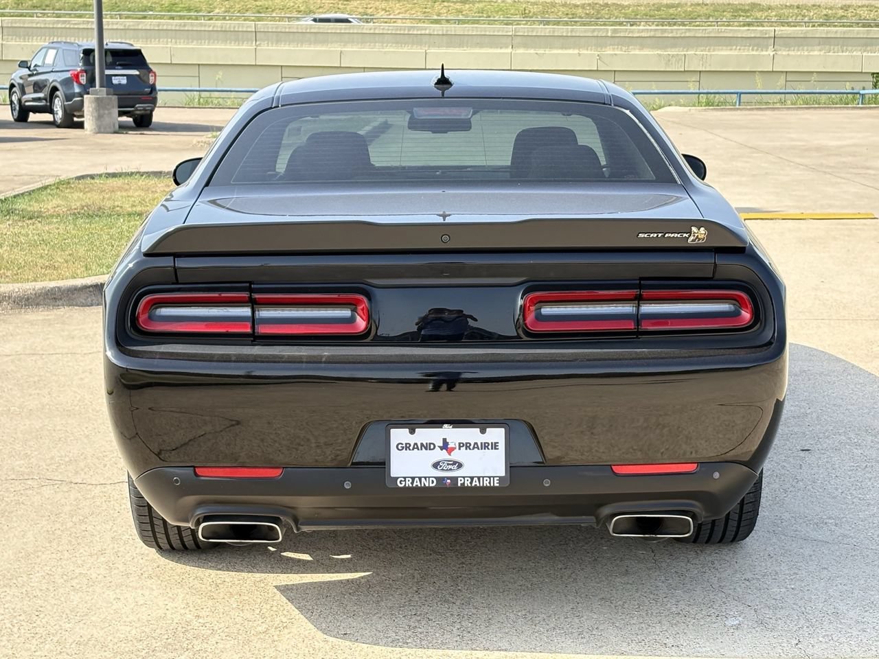 Used 2023 Dodge Challenger R/T Scat Pack RWD image 7