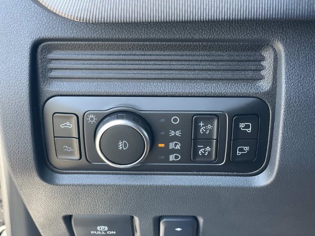New 2026 Ford F250 Platinum AWD/4WD image 21