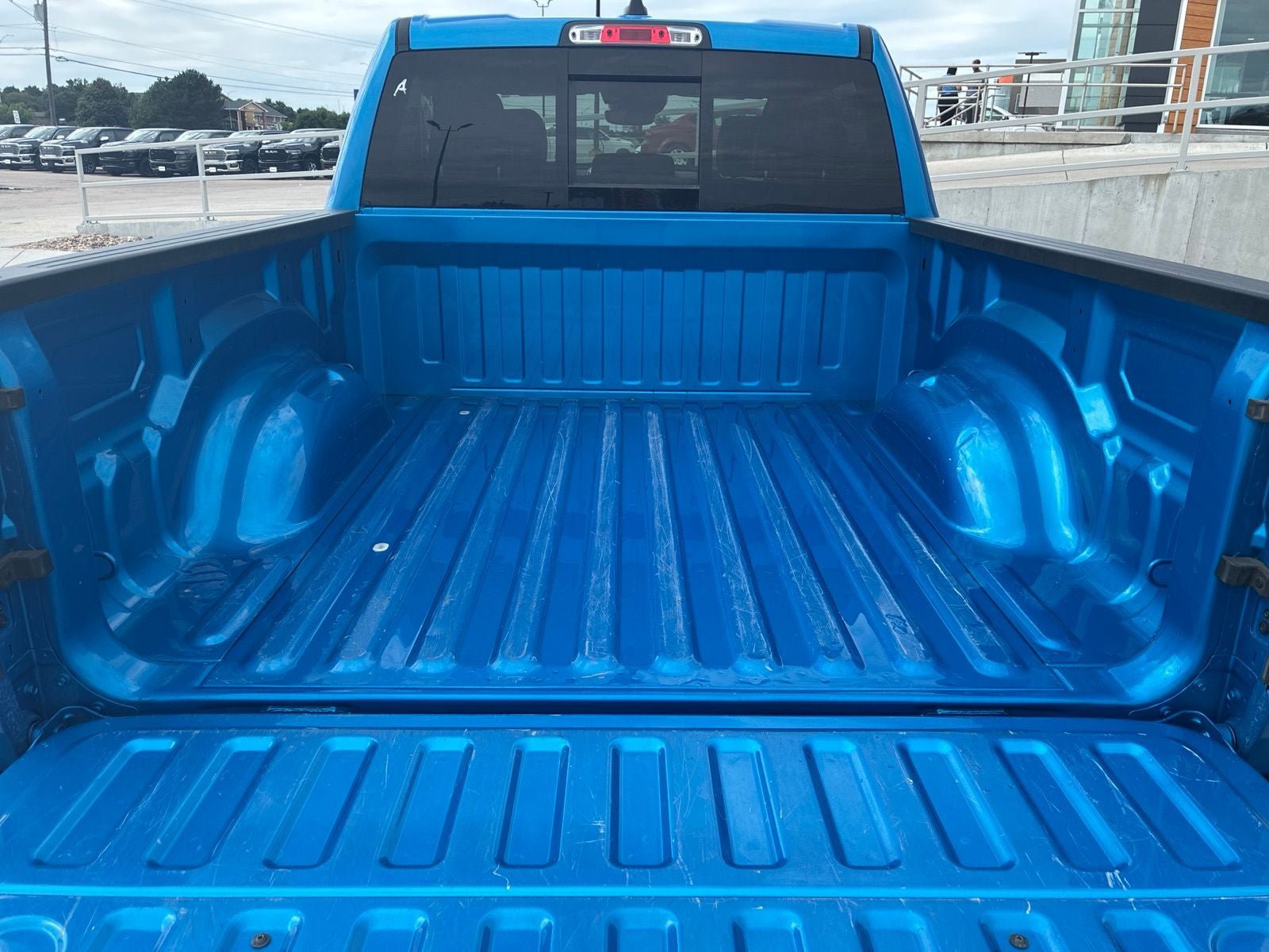 Used 2022 RAM 1500 Laramie w/ Sport Appearance Package AWD/4WD image 5