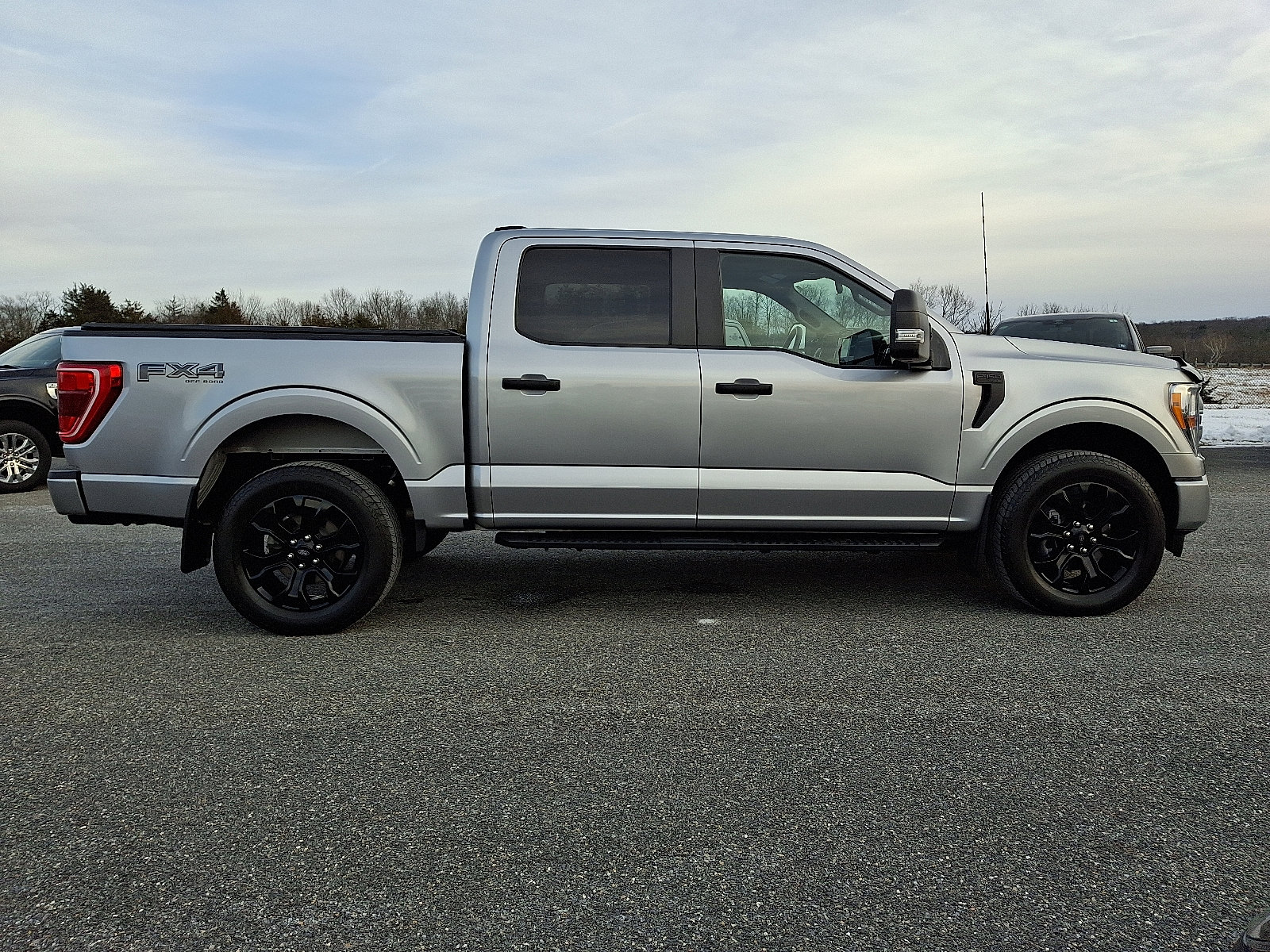 Certified 2022 Ford F150 XL w/ STX Black Appearance Package image 7